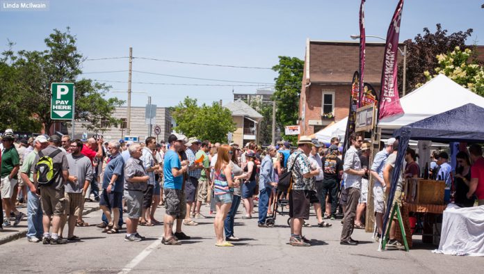 The inaugural Kawartha Craft Beer Festival in 2015. The fourth annual event returns to downtown Peterborough on June 8 and 9, 2018.  (Photo: Linda McIlwain / kawarthaNOW.com)