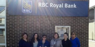 RBC Lakefield presented a cheque to Community Care to support a partnership offering twice-monthly transportation from Apsley to the Lakefield RBC beginning on May 9, 2018. (Photo courtesy of Community Care)