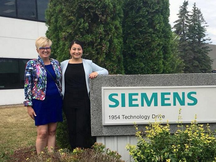 Rhonda Barnet, President & COO of Steelworks Design and Chair of the National Board of Canadian Manufacturers & Exporters, with  Peterborough-Kawartha MP Maryam Monsef. (Photo: Office of Maryam Monsef)