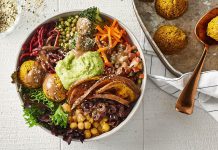 Montreal-based Copper Branch has opened a franchise location in Peterborough, offering quick plant-based meals including rice bowls, burgers, sandwiches, smoothies, and all-day breakfasts. (Photo: Copper Branch)