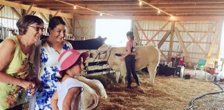 Selwyn Township Mayor Mary Smith and Peterborough-Kawartha MP Maryam Monsef at the 2017 Lakefield Agricultural Fair. This year's fair takes place from July 27th to 29th at the Lakefield Fairground. (Photo: Maryam Monsef / Twitter)