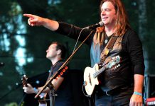 Former Great Big Sea frontman Alan Doyle, pictured here with his band at the 2017 Blacksheep Festival in Germany, performs a free concert at Peterborough Musicfest in Del Crary Park on August 8, 2018. (Photo: Rs-foto / Wikipedia)