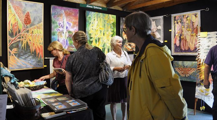 Work from more than 80 Canadian visual artists, sculptors, jewelers, and photographers will be on display at the Buckhorn Fine Art Festival, which runs on Saturday, August 18 and Sunday, August 19, with opening night on Friday, August 17, 2018. Opening night ticket holders get all-weekend access to the festival. (Photo courtesy of Buckhorn Fine Art Festival)