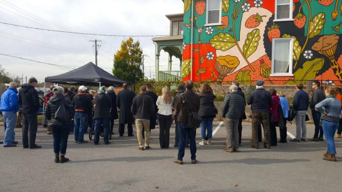 The crowd at the official unveiling of the mural, which took place just prior to the YES Shelter's annual "Soup Stock" fundraiser to support YES and the United Way. (Photo: Jeannine Taylor / kawarthaNOW.com)