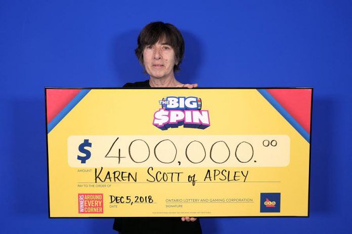 Karen Scott of Apsley with her $400,000 prize. (Photo: OLG)