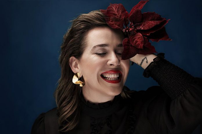 "Christmas Kisses", Serena Ryder's first-ever Christmas record, is a jazz treatment of nine holiday favourites along with the title track. It was produced by Canadian Music Hall of Fame inductee Bob Ezrin. (Publicity photo)