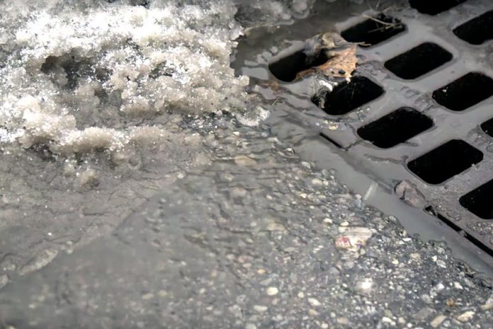 Salt accumulates on roads and in snow banks and is then washed into storm drains during thaws. Responsible spreading of salt by homeowners can reduce the amount of salt washed into storm drains and into our waterways.