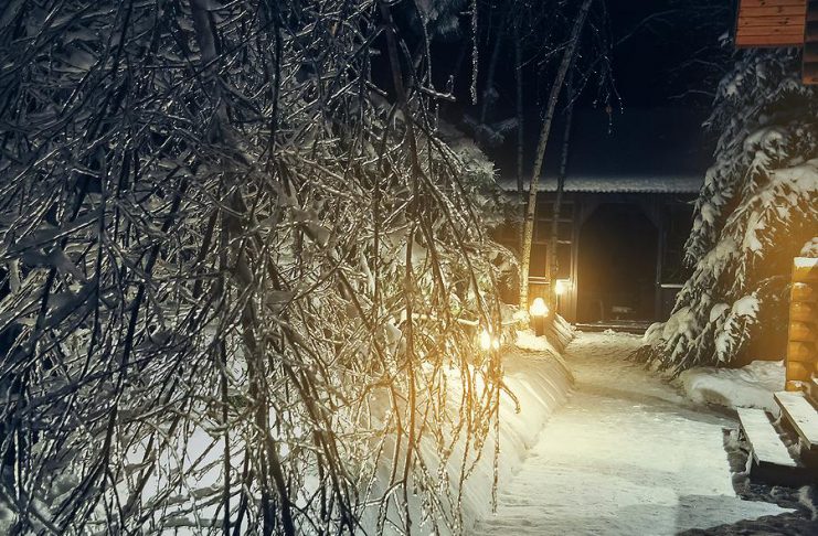 Wintry mix of weather for Kawarthas region continues for first weekend of spring Freezing rain and snow at night