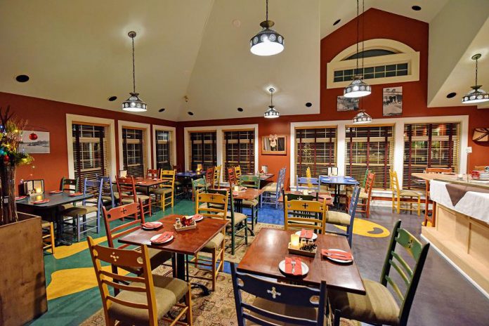 The Grill at Burleigh Falls Inn offers a bistro-inspired menu. (Photo: Burleigh Falls Inn)