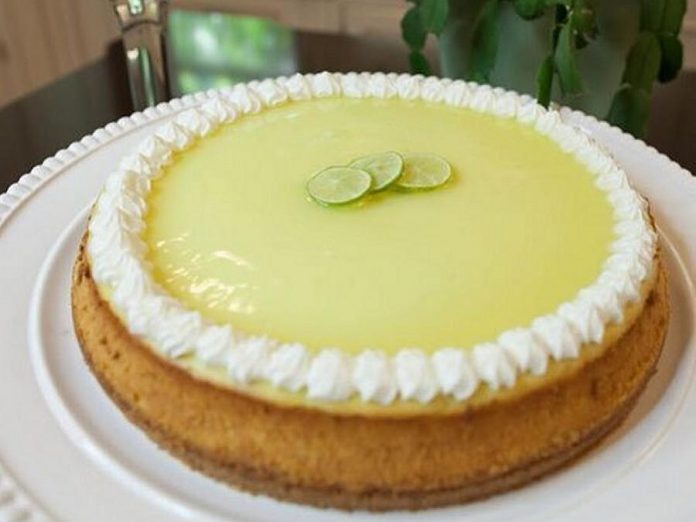 Amanda's creations are made using fresh ingredients, including this key lime cheesecake made with freshly squeezed key limes. (Photo: Cake by the Lake)