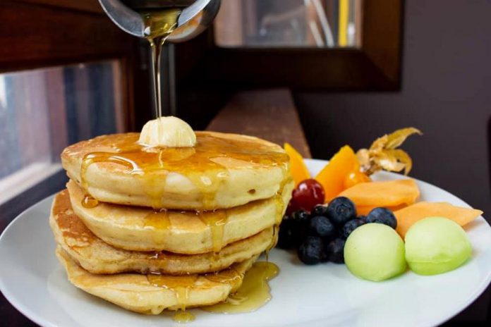 Buttermilk pancakes anyone? Nateure's Plate uses a vegan buttermilk to make perfectly fluffy pancakes. (Photo: Nateure's Plate)