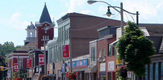 Located 15 minutes north of Peterborough, the Village of Lakefield has a charming small-town feel with many of the amenities of big-city life, including eclectic boutique shops and salons along Queen Street (pictured). The village also has a rich cultural heritage, with some of Lakefield's most famous residents including Samuel Strickland, Catharine Parr Traill, Susanna Moodie, and Margaret Laurence. (Photo: Wikipedia)