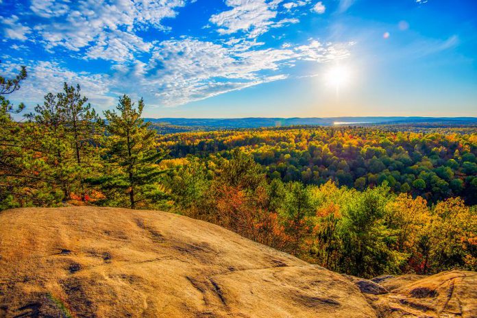 Watch Mother Nature at her finest with the awe-inspiring natural beauty of the Laurentians blazing in bright autumn hues. (Supplied photo)