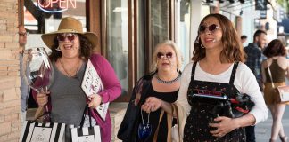 Comedian Amy Poehler makes her directorial debut in "Wine Country", a new Netflix comedy starring Poehler's real-life friends and former Saturday Night Live castmates Maya Rudolph, Rachel Dratch, Ana Gasteyer, Paula Pell, Emily Spivey, and Tina Fey. The film, about a group of long-time friends who reunite during a vacation to Napa Valley and revisit past their past choices, debuts on Netflix Canada on May 10, 2019. (Photo: Netflix)