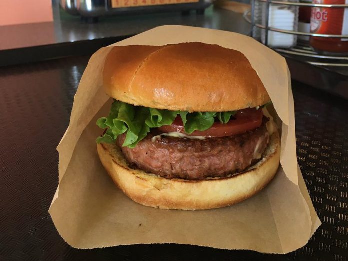  Apollo Grill in Peterborough is now offering the plant-based Beyond Meat burger on its menu. (Photo: Apollo Grill / Facebook)