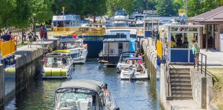 Boaters navigate through Lock 32 of the Trent-Severn Waterway in Bobcaygeon. After a week's delay, the rent-Severn Waterway opened for the 2019 navigation season on Friday, May 24th. (Photo: Parks Canada)