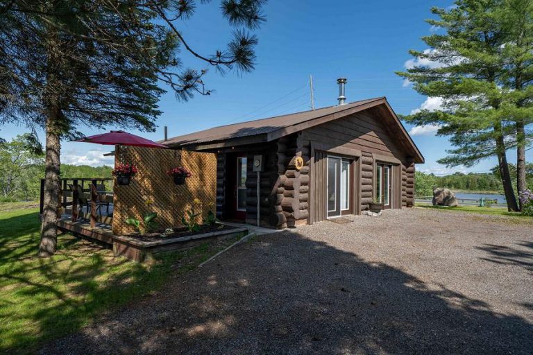 Spectacular Buckhorn estate for sale in a nature lover’s paradise kawarthaNOW