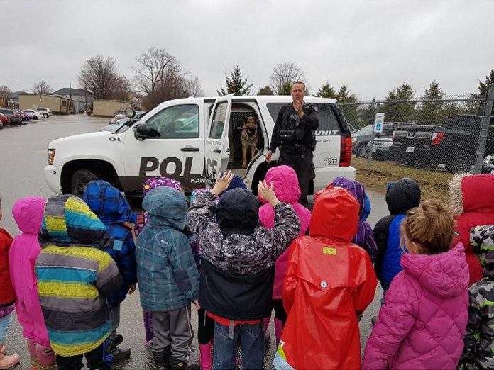 Kawartha Lakes Police Service K9 unit police service dog Xena with handler P.C. Keith Watson visiting a kindergarten class at Leslie Frost Public School in Lindsay in 2017. (Photo: Keith Watson / Twitter)