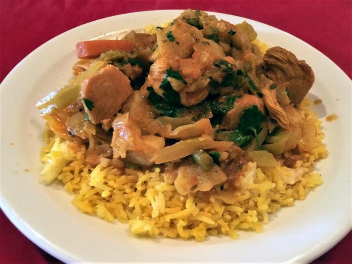 A chicken curry lunch at Curry Village in downtown Peterborough. (Photo: Eva Fisher / kawarthaNOW.com)