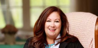 Joanne Ilaqua is the founder and president of Mamasoup, a mobile app and blog that provides connections, support, and community for moms. The app is available for Android as well as iOS devices. (Photo: Karen Suggitt at the original Barn & Bunkie)