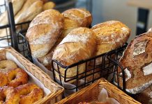 Mickaël's Café Librairie serves a variety of baked goods from locations in Lindsay and Omemee. (Photo: Mickaël's Café Librairie)