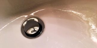 Personal care products can contain ingredients such as phthalates, triclosan, and micro-beads that, when washed down the drain, can result in negative health and environment impacts. You can choose all-natural personcal care products that are free of harmful chemicals. (Photo courtesy of GreenUP)