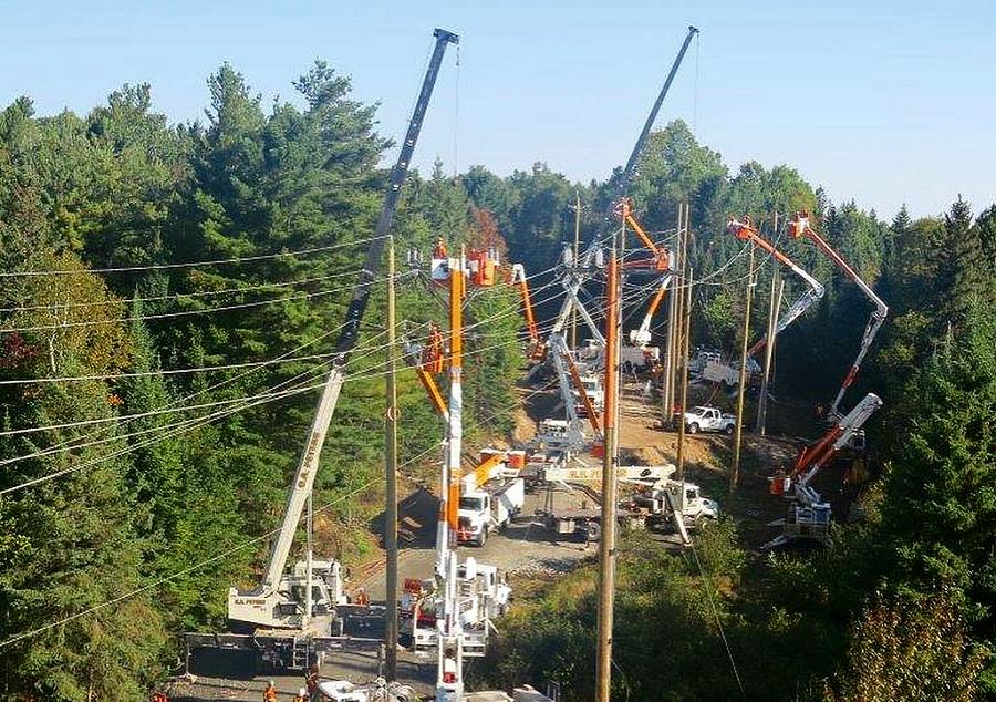 Hydro One planning power outage in Haliburton County on November 24 - kawarthaNOW.com