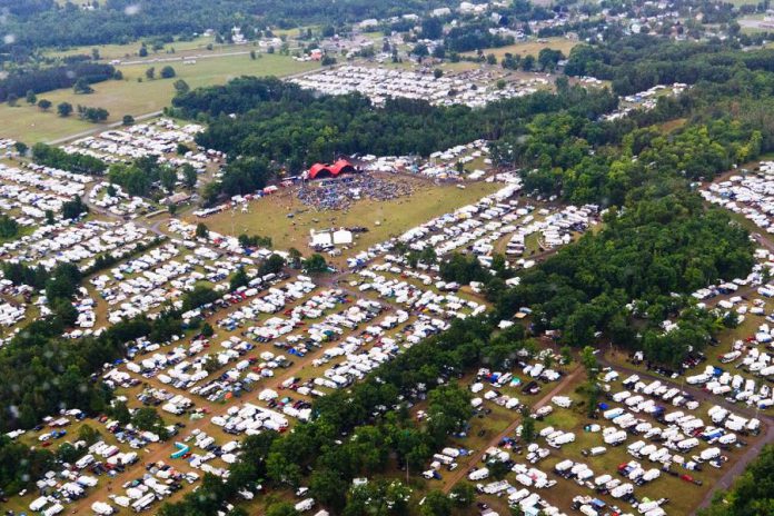The Havelock Country Jamboree, Canada's largest country music camping festival, has been cancelled due to the COVID-19 pandemic. The 31st annual has been scheduled to take place from August 13th to 16th in Havelock, Ontario. (Photo: Anita Bell / Havelock Country Jamboree)