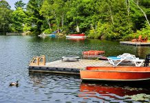 A cottage on a lake