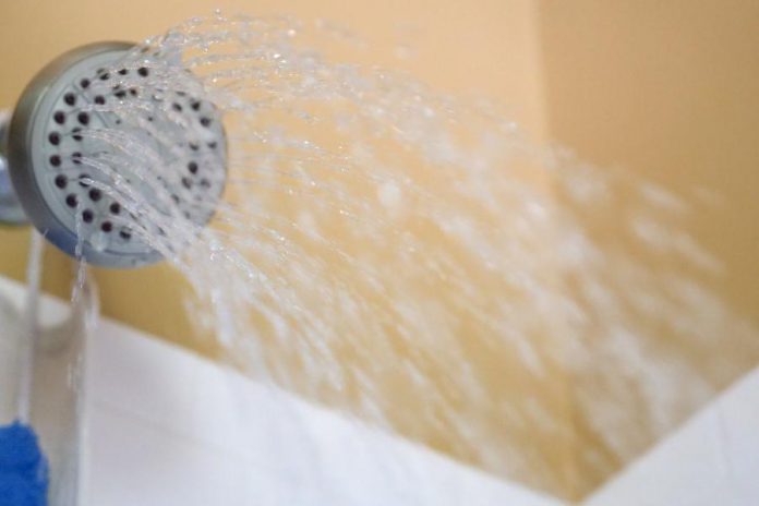 Every minute you spend in the shower uses up to 9.5 litres of water. By shortening your showers you can conserve many litres from going down the drain.  (Photo:  Benjamin Hargreaves / GreenUP)