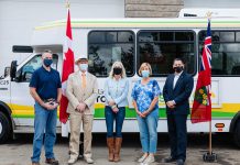 Kawartha Lakes Deputy Mayor Pat O'Reilly, Ontario Minister of Infastructure and Communities Catherine McKenna, Ontario Minister of Infrastructure and Haliburton-Kawartha Lakes-Brock MPP Laurie Scott, and Haliburton-Kawartha Lakes-Brock MP Jamie Schmale at a September 18, 2020 announcement of federal and provincial funding for 30 public transit projects in 16 Ontario communities. (Photo: City of Kawartha Lakes / Facebook)