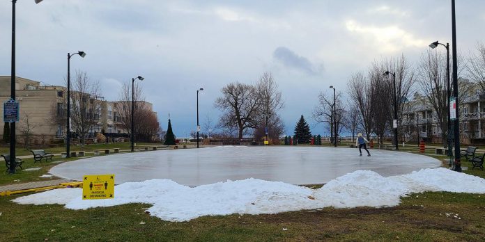 The Rotary Harbourfront Outdoor Rink in Cobourg. (Photo: Town of Cobourg / Facebook)