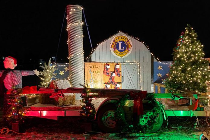 A holiday display by the Lindsay Lions Club at the Merry & Bright Festival at Lindsay Exhibition fairgrounds, running from December 18 to 31, 2020. (Photo: Shanice Sproule)