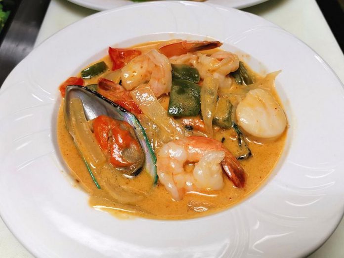 You can win a $50 gift certificate for an authentic Thai dinner at Orchid Thai Bistro in Fenelon Falls, one of 20 local restaurants participating in Kawarthas Northumberland's KN Eats Giveaway contest running March 1 to 26, 2021. (Photo courtesy of Orchid Thai Bistro)