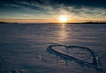 This "snow heart" on the southern shores of Lake Scugog from View Lake, on the boundary of Durham and Kawartha Lakes, was one of a series of Valentine's Day photographs from five photographers that was our top post on Instagram in February 2021. (Photo: Rachelle Richard Mack @rachelle_richard_photography / Instagram)