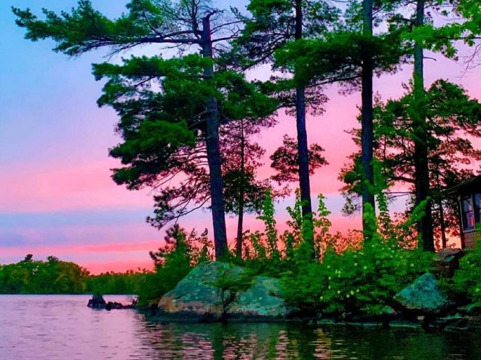 A detail of a photo by Memtyme of a sunrise on Lower Buckhorn Lake, which was our top Instagram post in May 2021 with more than 14,600 impressions. (Photo: Memtyme @memtyme / Instagram)