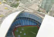 With the Ontario government's announcement increasing capacity limits at larger venues, up to 30,000 fully vaccinated fans will now be allowed to attend games at the Rogers Centre in Toronto, even when the dome is closed. (Stock photo)