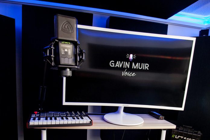 Gavin Muir's home studio is equipped with all the professional equipment and sound absorption needed for high-quality audio production. Heavily isolated from the rest of the structure using heavy-duty sound isolation, Gavin's audio production equipment includes Lewitt LCT 640 TS and Shure SM-58 microphones, an Audient iD22 audio interface, an Apple Logic Pro X digital audio workstation, and more. He also has several musical instruments in his studio, including a Hammond organ, synthesizers, and basses. (Photo: Vicky Paradisis-Gaudreau)