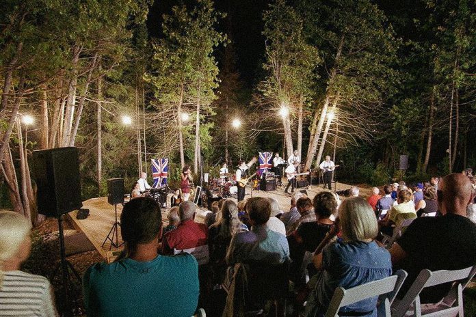 An August 2021 concert at The Grove Theatre, the new outdoor amphitheatre in Fenelon Falls. (Photo: Geoff Coleman)