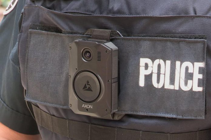 Police services across Canada are either reviewing the use of body-worn cameras or have implemented the measure. After receiving approval in 2020 from the Toronto Police Services Board, the Toronto Police Service implemented body-worn cameras at all its divisions in late 2021. (Photo: Toronto Police Service)