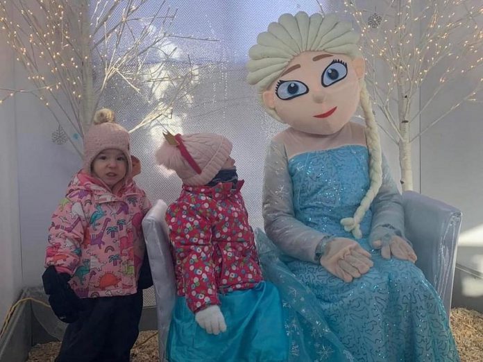 Woolley Wonderland Farm is offering "Frozen Too Snow Adventures", where kids can have their photo taken with Queen Elsa, enjoy a sleigh ride, play snow games, and see farm animals. (Photo: Woolley Wonderland Farm)