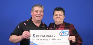 Gary and Karry Stata of Lindsay with their $21,593,703.80 Lotto 6/49 grand prize. (Photo: OLG)