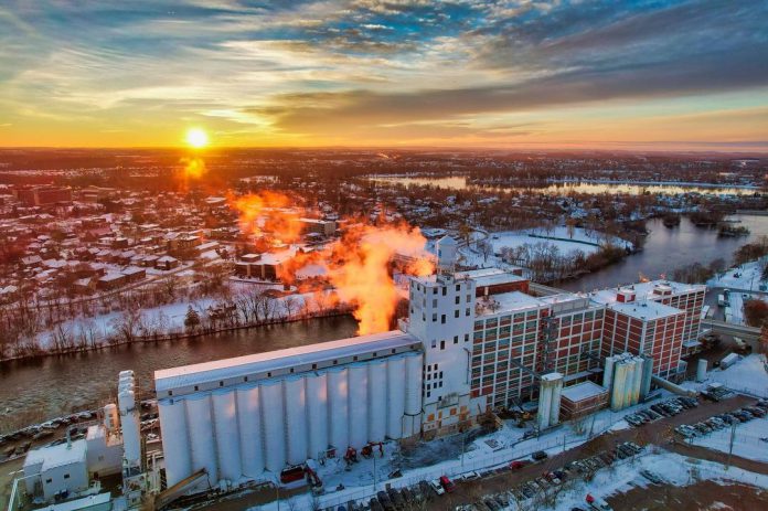 Steam rises from the Quaker Oats plant in downtown Peterborough, Canada in January 2022. The plant has been producing oatmeal products for 120 years. (Photo: Brian Parypa)