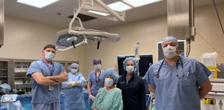 Dr. Sebastian Heaven (left), an orthopaedic surgeon at Ross Memorial Hospital in Lindsay, completed the first procedure in the hospital's new operating room on March 17, 2022, a total knee replacement on patient Georgina Lawrence (middle), along with the surgical team RPN Lorrie Finn, RN Kara Breathour, RNFA Susan Dallas-Wood, and anaesthetist Dr. Andrew Knox. (Photo supplied by Ross Memorial Hospital)