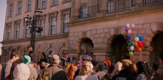 Cobourg's Victoria Hall in a scene from the first season of the Netflix series "Ginny & Georgia". (kawarthaNOW screenshot)