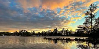 Mike Quigg's photo of his first sunset paddle of the season on Kasshabog Lake was our top post on Instagram for April 2022. (Mike Quigg @_evidence_ / Instagram)