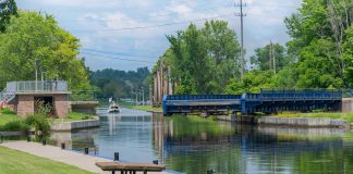 Every lockstation on the Trent-Severn Waterway forms part of a historic navigation system that connects Lake Ontario to Georgian Bay. Parks Canada maintains and operates these national historic sites to make travel possible for boaters and paddlers along 386 kilometres of waterway. (Photo: Trent-Severn Waterway Historic Site / Parks Canada)