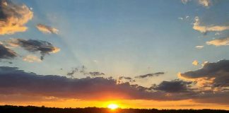 Joe Yusiw's photo of a Lakefield sunset was our top post on Instagram for June 2022. (Photo: Joe Yusiw @kawartha_joe / Instagram)
