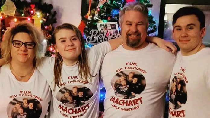 Stefphanie and Jon of the MacHart (Hart & MacDonnell) family, along with their son Riddick, died in a head-on collision on Highway 7 in Peterborough County on November 22, 2022. Daughter Rowghan survived the crash but was airlifted to a Toronto hospital with life-threatening injuries where she is in critical condition. (Photo: Tanya Hart / GoFundMe)