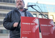 CUPE national president Mark Hancock speaking at a rally in downtown Toronto on November 1, 2022 organized by the Ontario Federation of Labour in response to the Ontario governemnt's "Keeping Students in Schools Act" which would impose a four-year contract on CUPE education workers and ban a strike. (Photo: CUPE Ontario / Facebook)